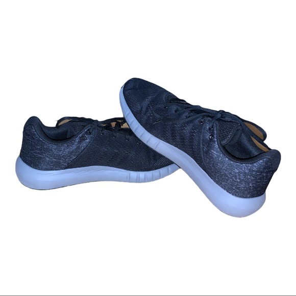 COPY - Under Armour Women’s Black & Grey Runners Size 8.5 - Picture 2 of 8